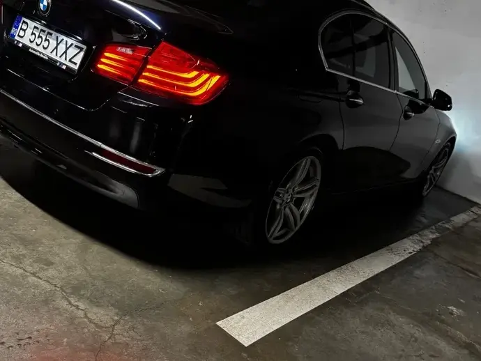 BMW Seria 5 F10/F11/F07 520d EfficientDynamics Edition AT