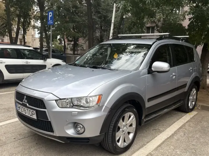 Mitsubishi Outlander II