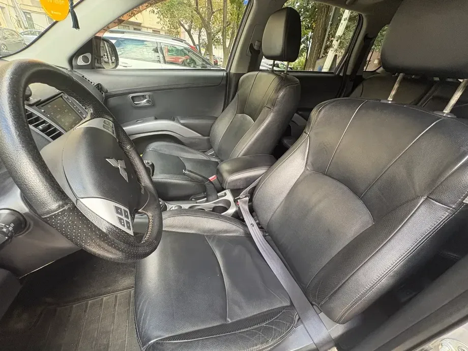 Mitsubishi Outlander II — imagine 6