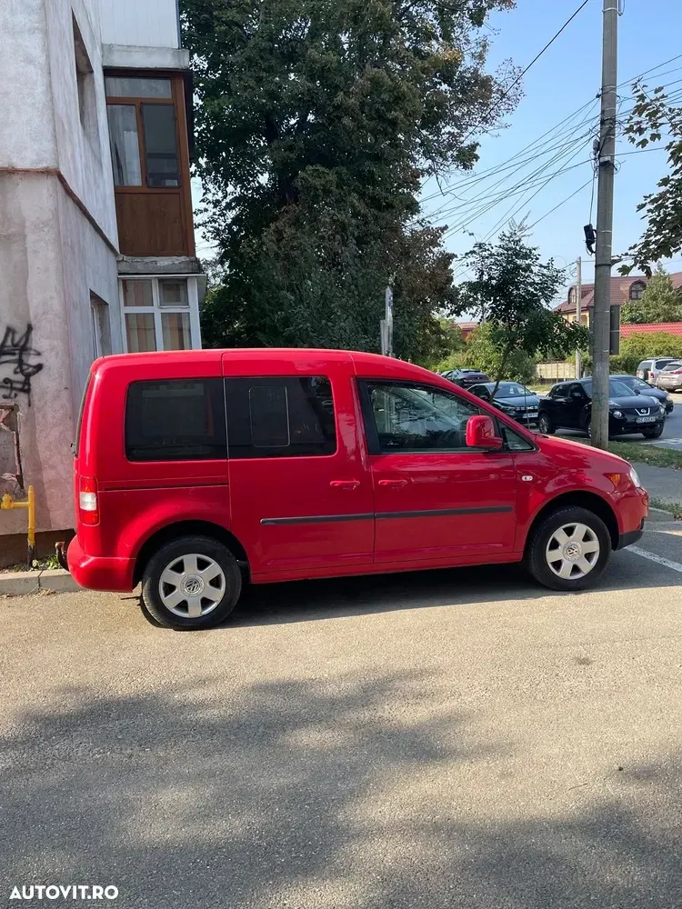 Volkswagen Caddy 1.6 Life — imagine 2