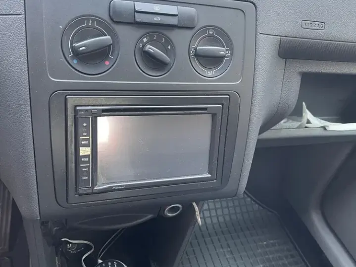 Volkswagen Caddy 1.6 Life