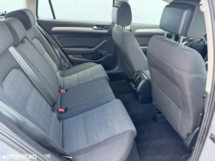 Volkswagen Passat B8 2.0 TDI SCR DSG 4Motion Elegance