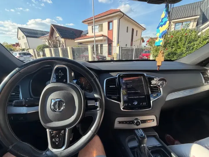 Volvo XC 90 II D5 AWD R-Design
