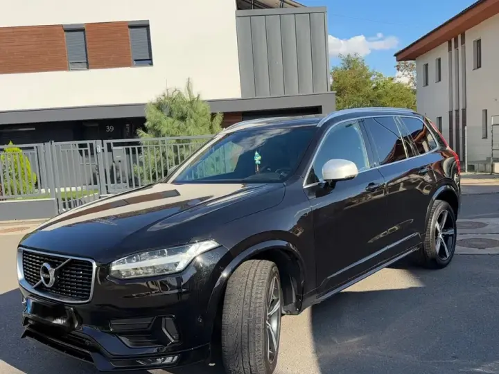 Volvo XC 90 II D5 AWD R-Design