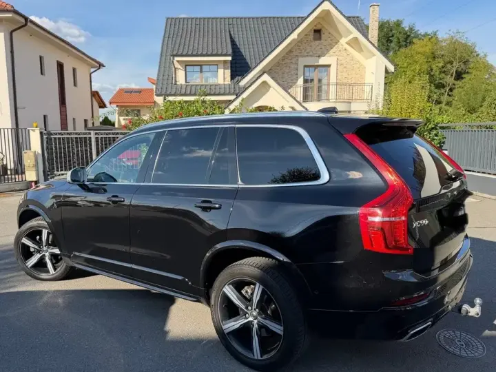 Volvo XC 90 II D5 AWD R-Design