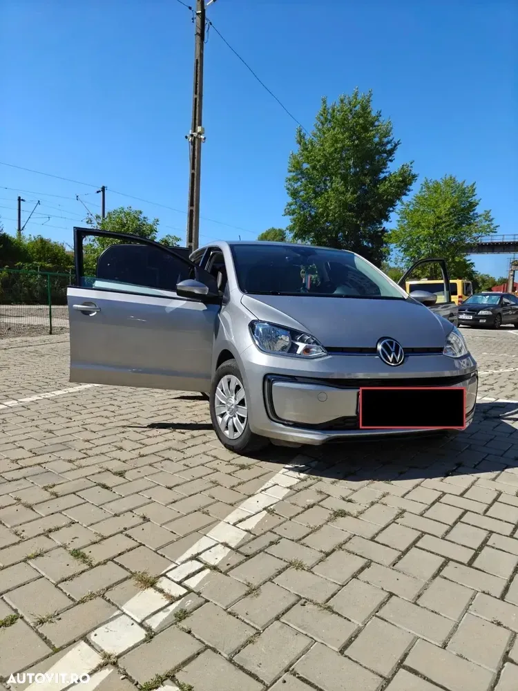 Volkswagen up! 32.3 kWh — imagine 6