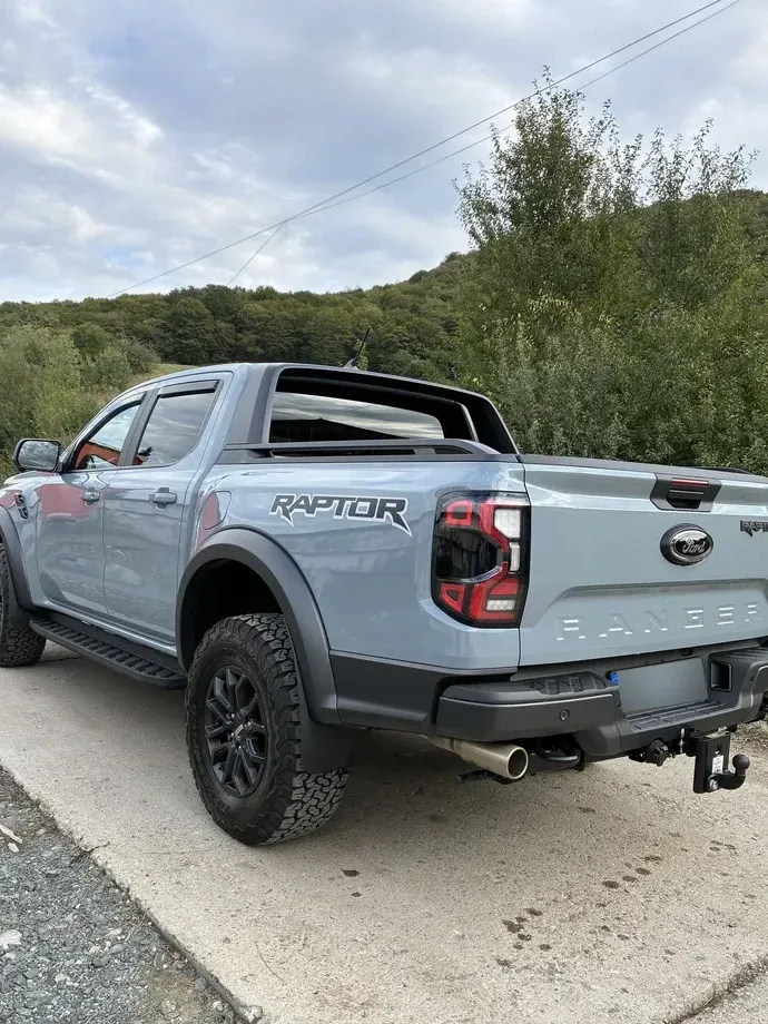 Ford Raptor — imagine 10