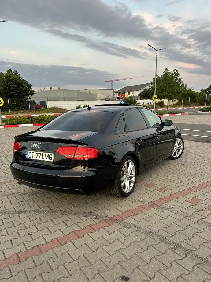 Audi A4 Limuzina B8 2.0 TDI B8 — imagine 2