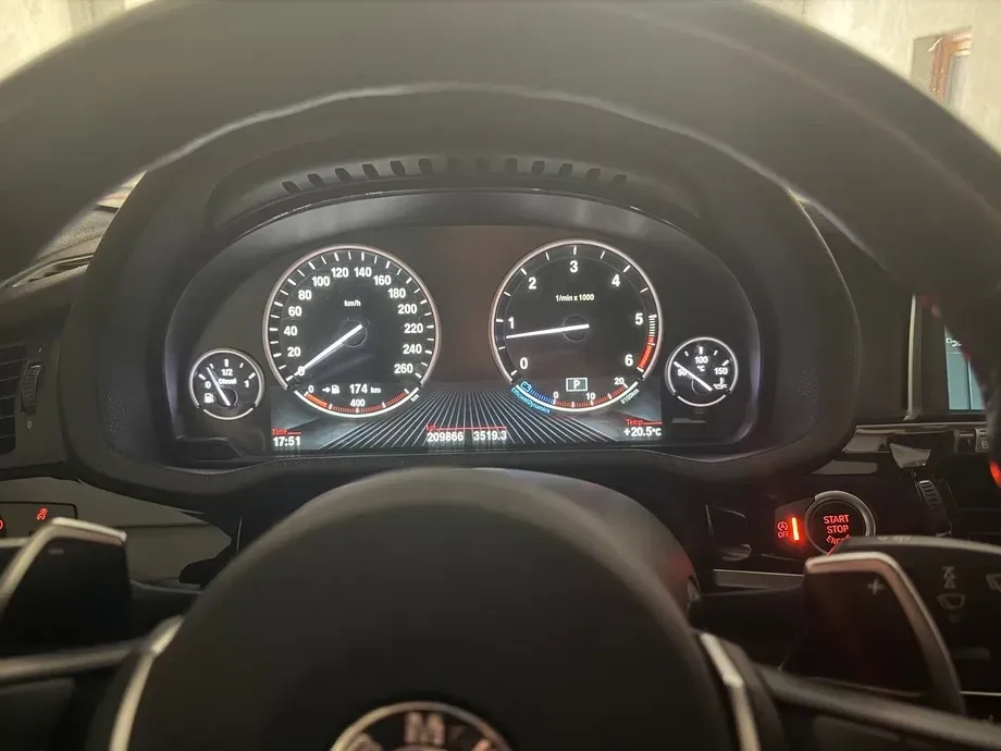 BMW X4 F26 xDrive30d AT — imagine 9