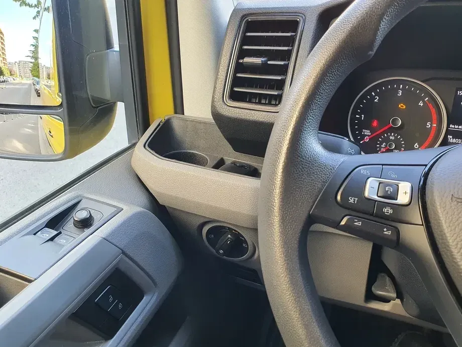Volkswagen Crafter — imagine 9