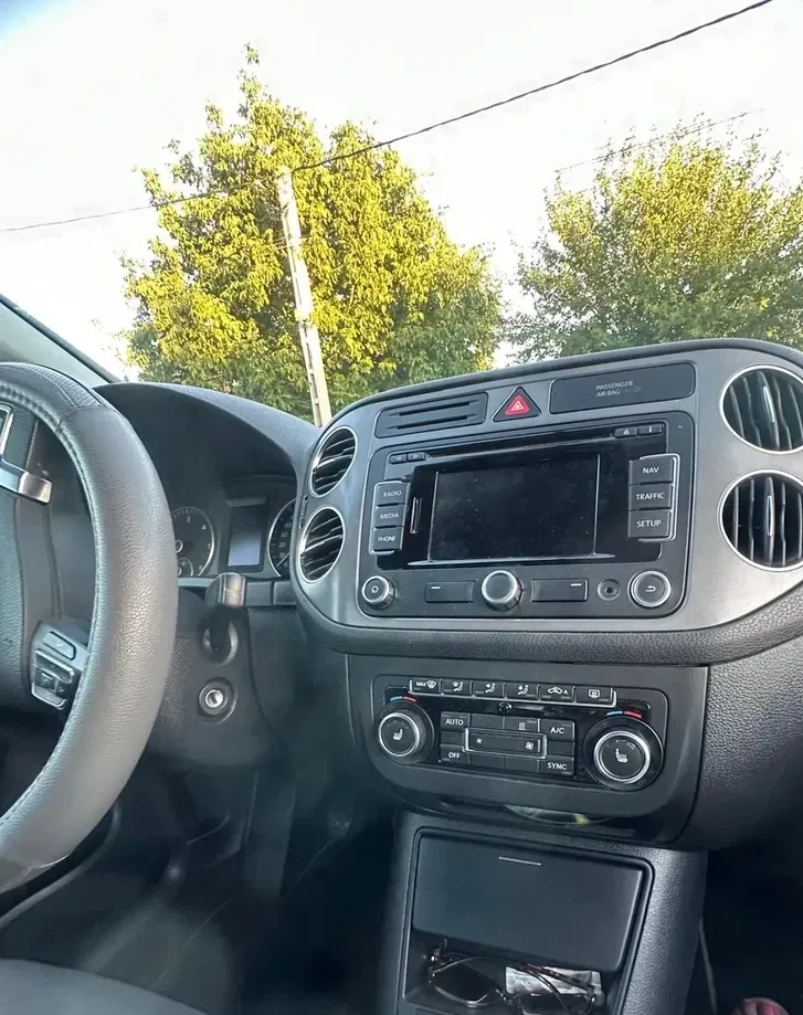Volkswagen Golf Plus VI — imagine 10