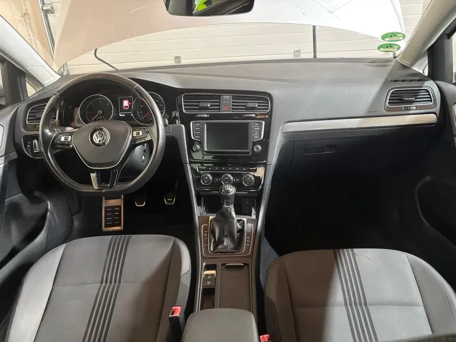 Volkswagen Golf VII 2.0 TDI BlueMotion Technology Allstar — imagine 9