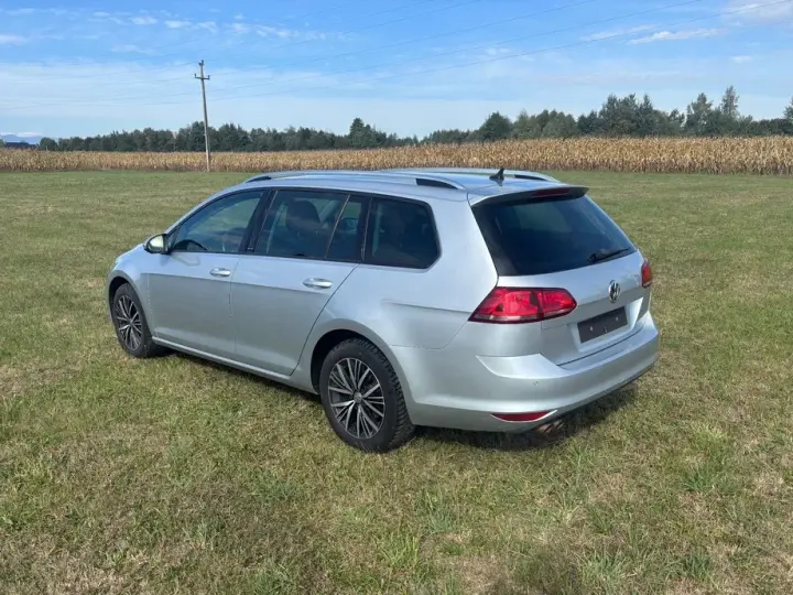 Volkswagen Golf VII 2.0 TDI BlueMotion Technology Allstar