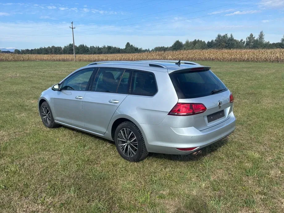 Volkswagen Golf VII 2.0 TDI BlueMotion Technology Allstar — imagine 4