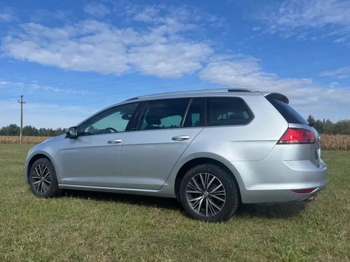 Volkswagen Golf VII 2.0 TDI BlueMotion Technology Allstar