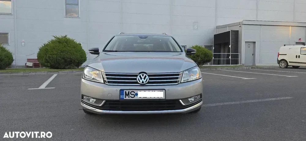 Volkswagen Passat B7 2.0 TDI BlueMotion Technology Highline — imagine 6