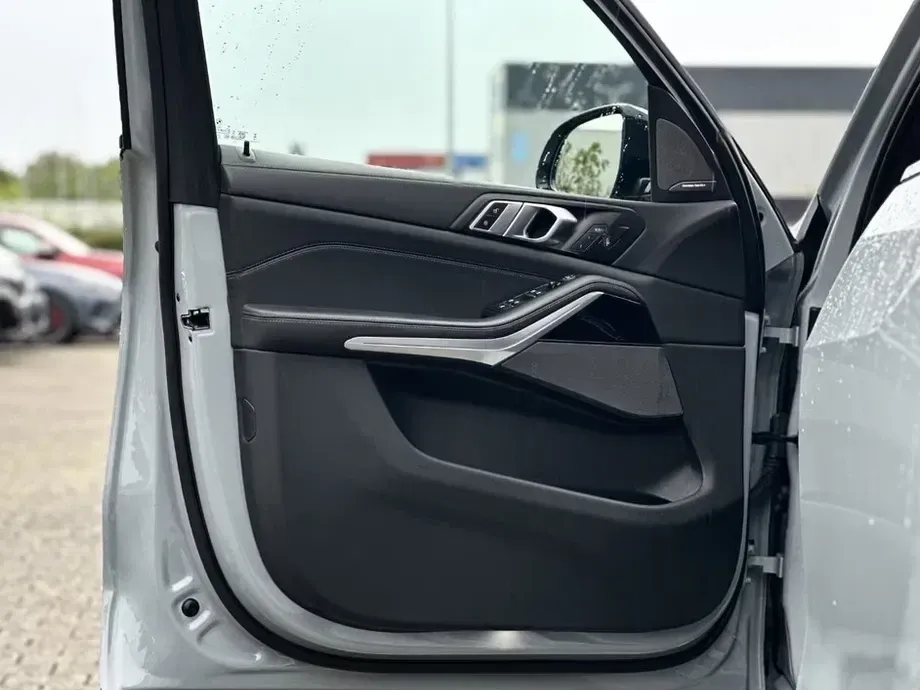 BMW X5 xDrive30d — imagine 10