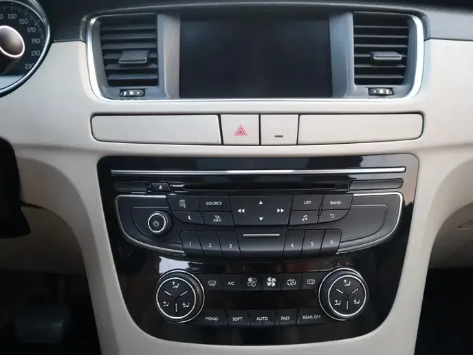 Peugeot 508 I