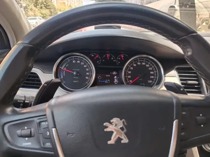 Peugeot 508 I