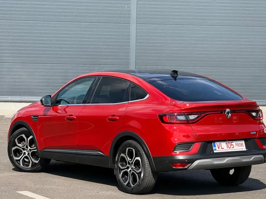 Renault Arkana E-TECH 145 INTENS — imagine 3