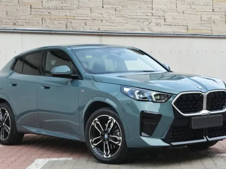 BMW X2 sDrive20i AT MHEV