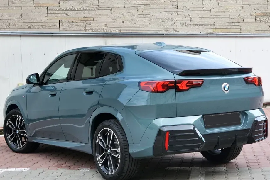 BMW X2 sDrive20i AT MHEV — imagine 6