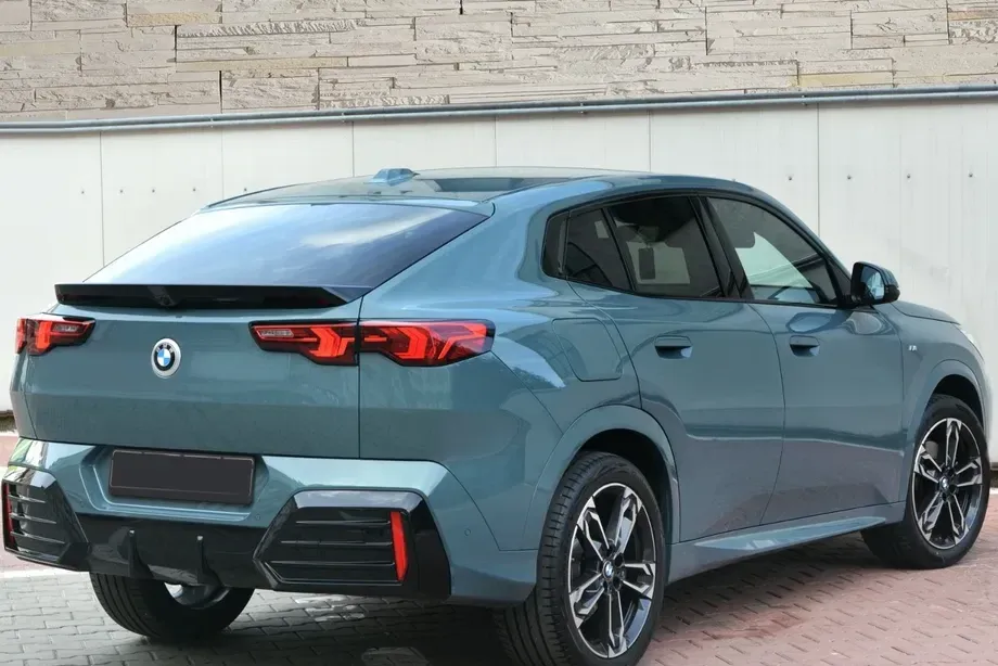 BMW X2 sDrive20i AT MHEV — imagine 5