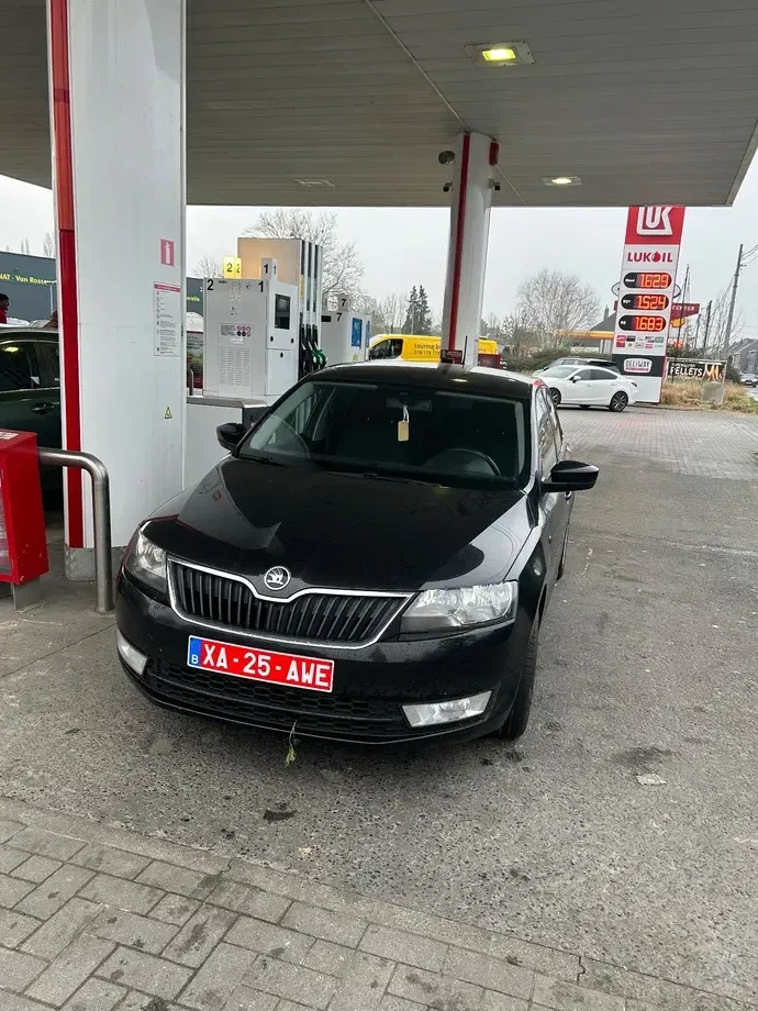 Škoda Rapid 1.6 TDI Active — imagine 3