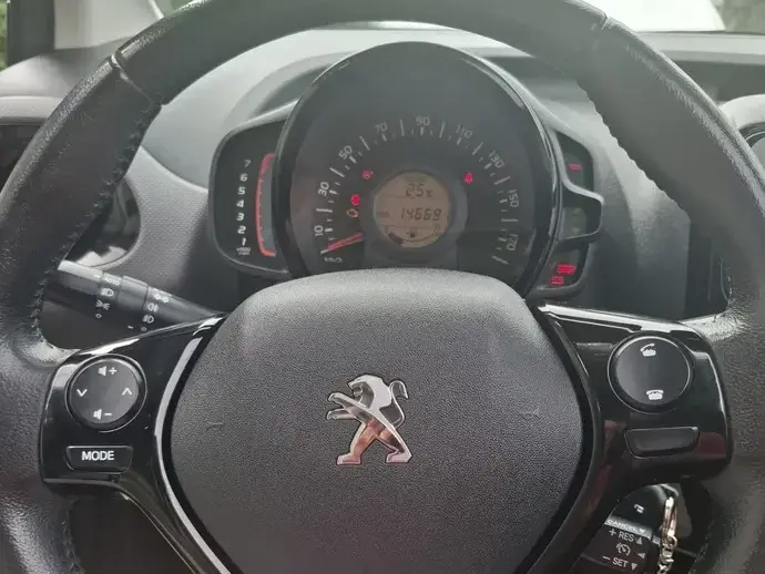 Peugeot 108 VTI 72 Stop&Start Style