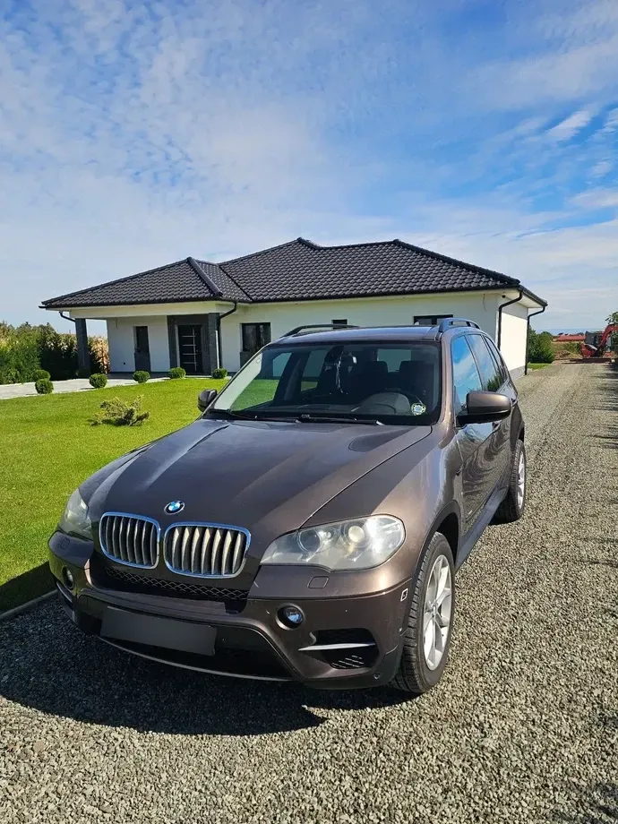 BMW X5 E70 xDrive40d — imagine 2