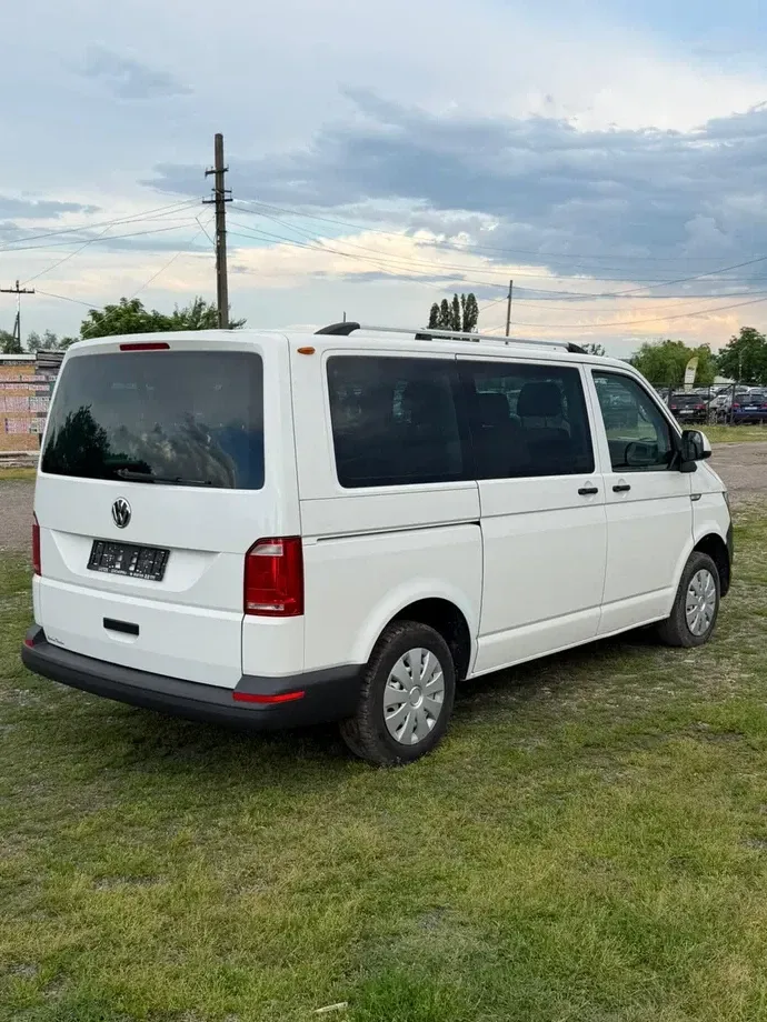Volkswagen Caravelle KR Comfortline — imagine 4
