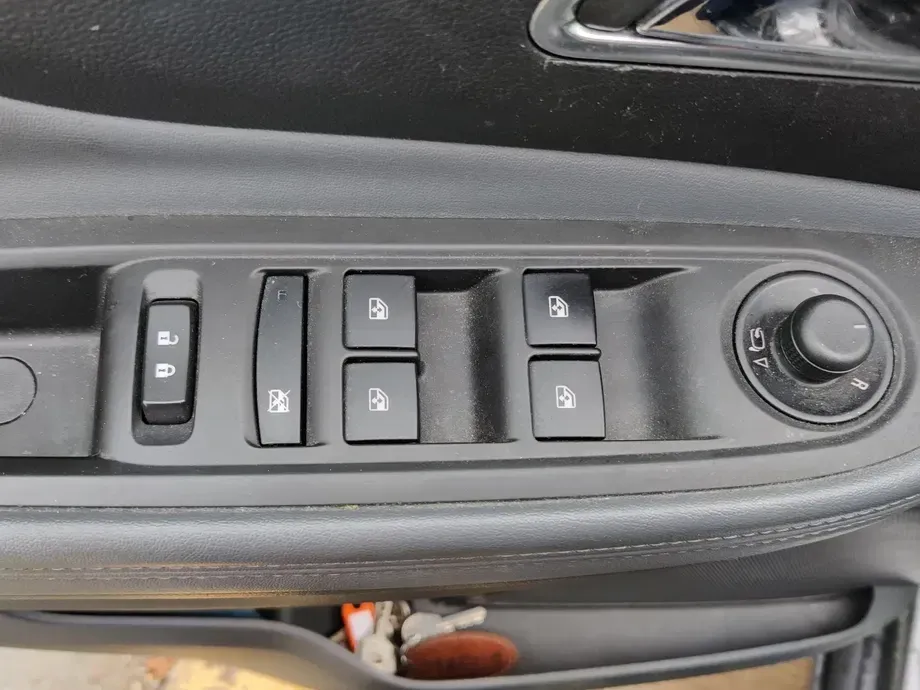 Opel Mokka — imagine 8