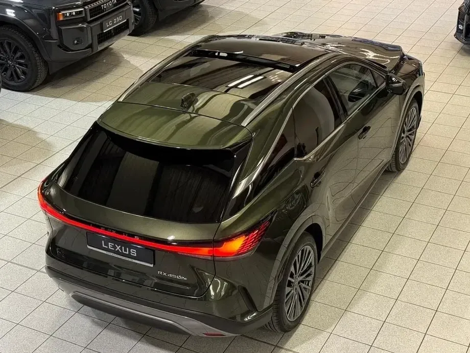 Lexus RX 450h+ E-Four PHEV Luxury — imagine 8