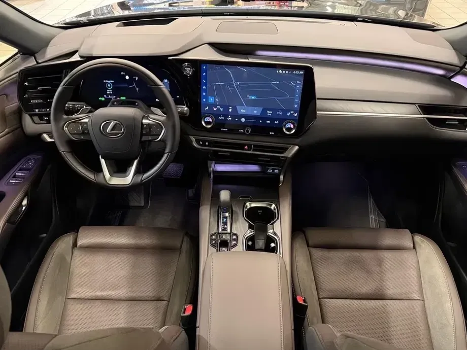Lexus RX 450h+ E-Four PHEV Luxury — imagine 4