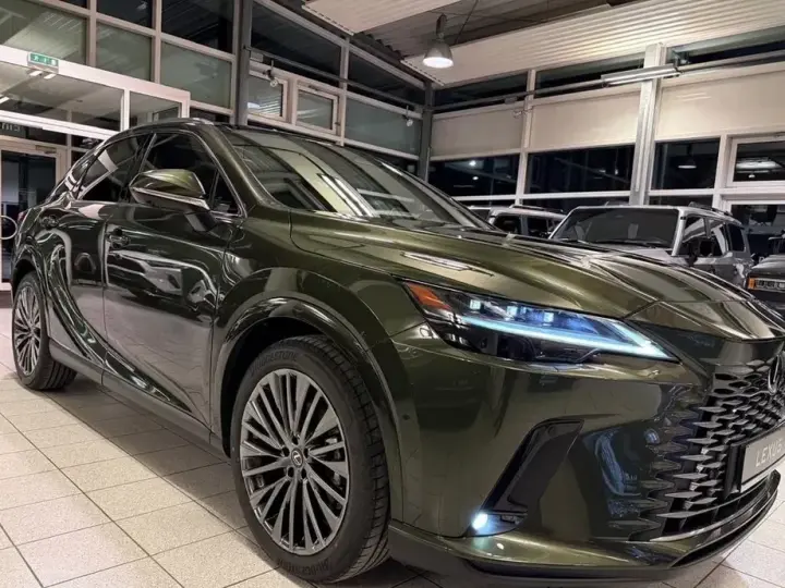 Lexus RX 450h+ E-Four PHEV Luxury