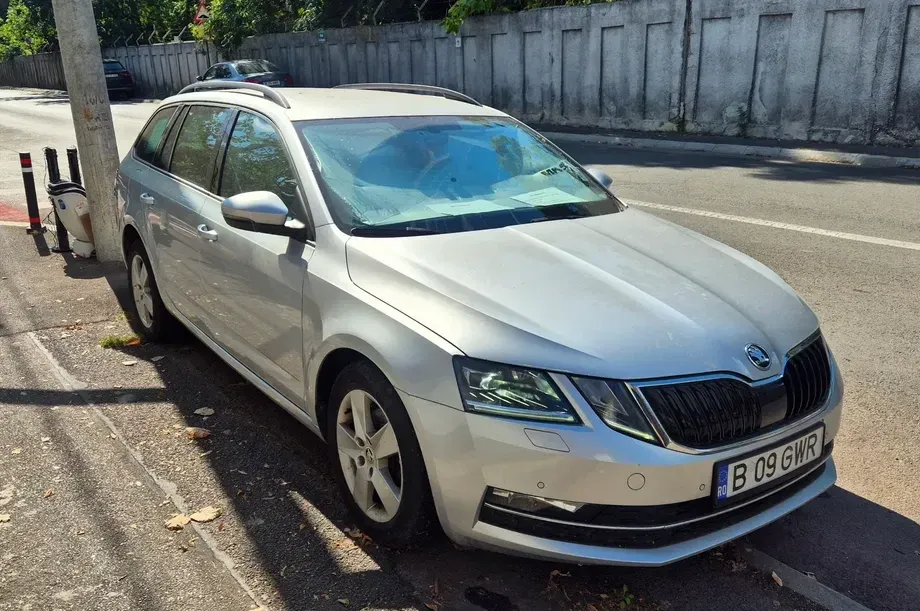Škoda Octavia III — imagine 4