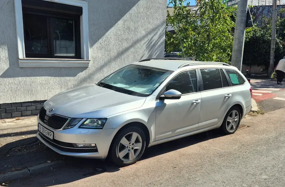 Škoda Octavia III — imagine 3