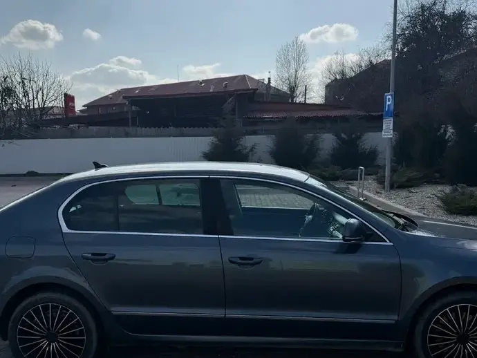 Škoda Superb II