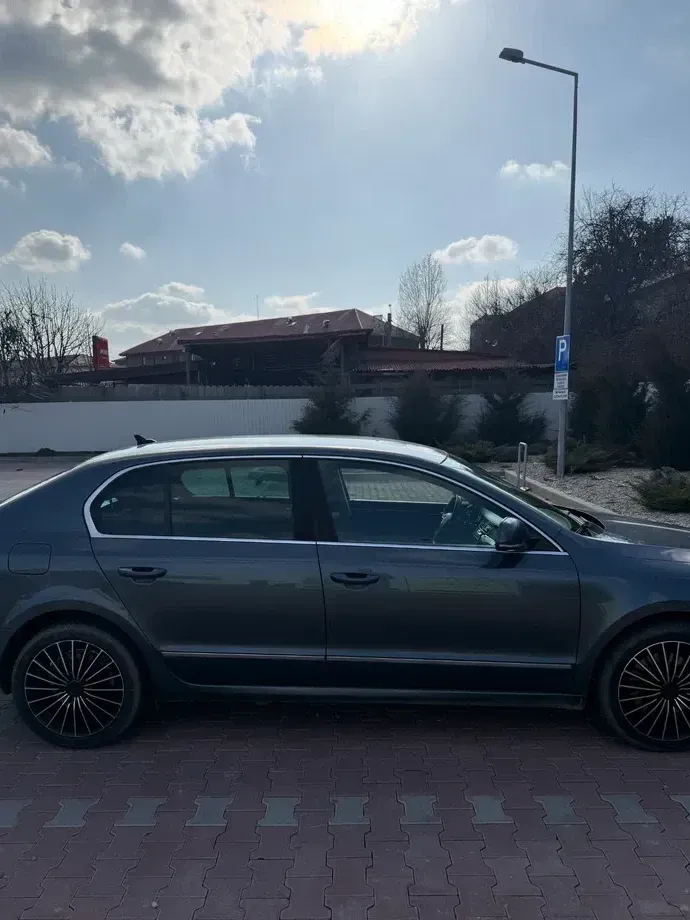 Škoda Superb II — imagine 4