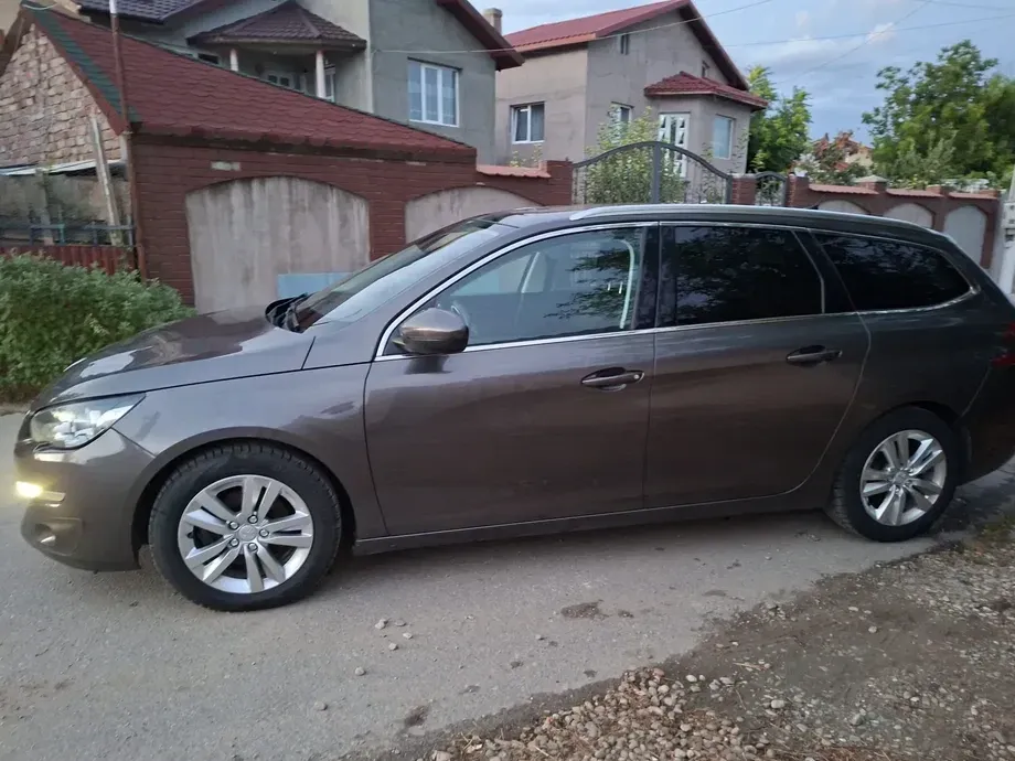 Peugeot 308 II 1.6 BlueHDi FAP STT Access — imagine 4