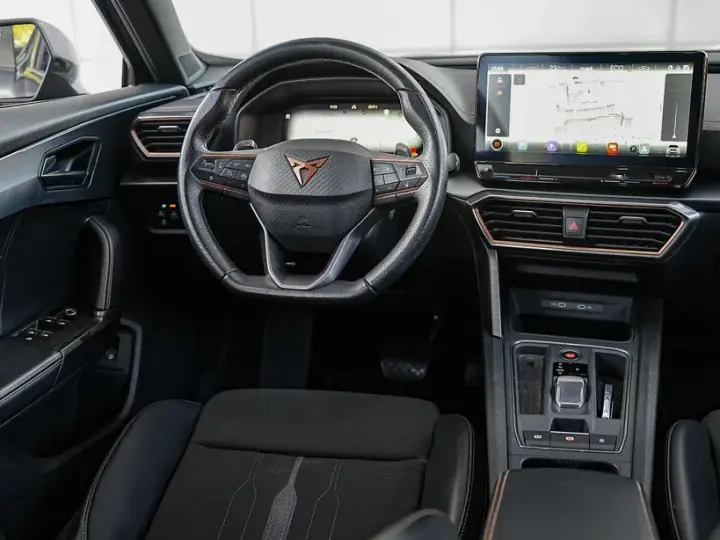 Cupra Formentor 1.4 e-HYBRID DSG