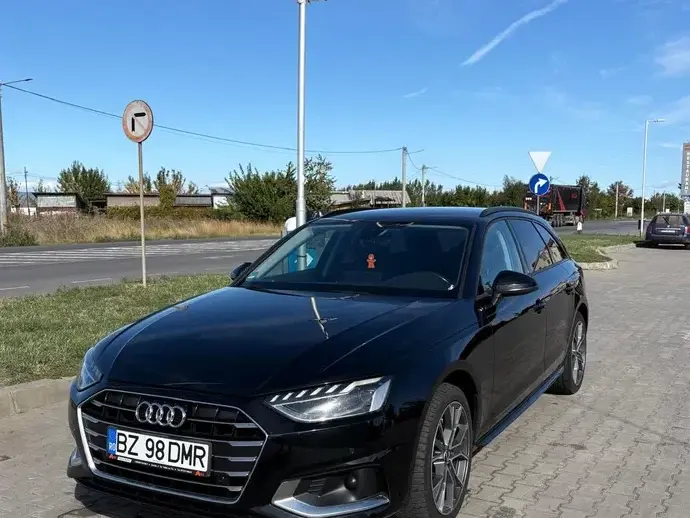 Audi A4 Avant B9