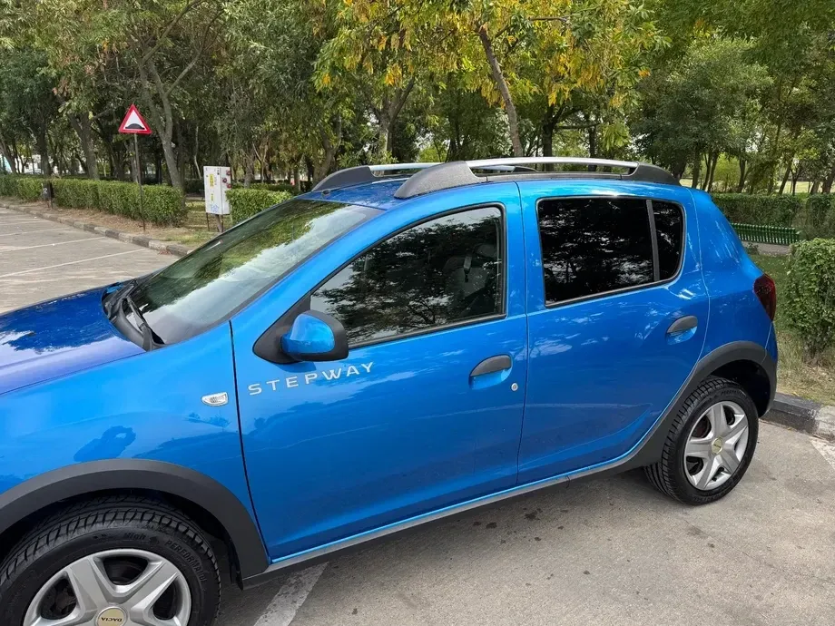 Dacia Sandero 0.9 Stepway — imagine 2