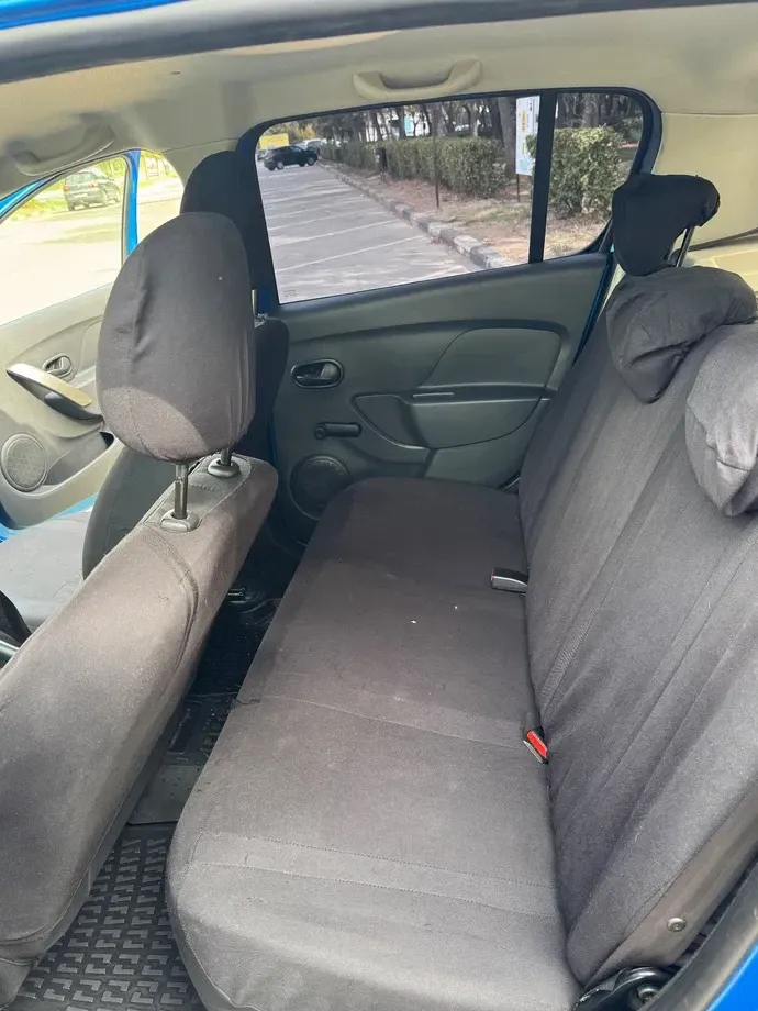 Dacia Sandero 0.9 Stepway — imagine 9