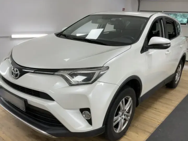 Toyota RAV4 2.0 D-4D 4x2 Start-Stop Edition