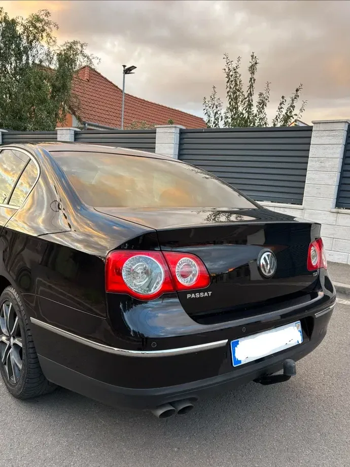 Volkswagen Passat B6 2.0 TDI DPF Sportline Blue Motion Technology — imagine 4