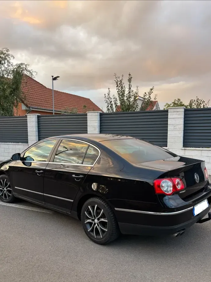 Volkswagen Passat B6 2.0 TDI DPF Sportline Blue Motion Technology — imagine 3