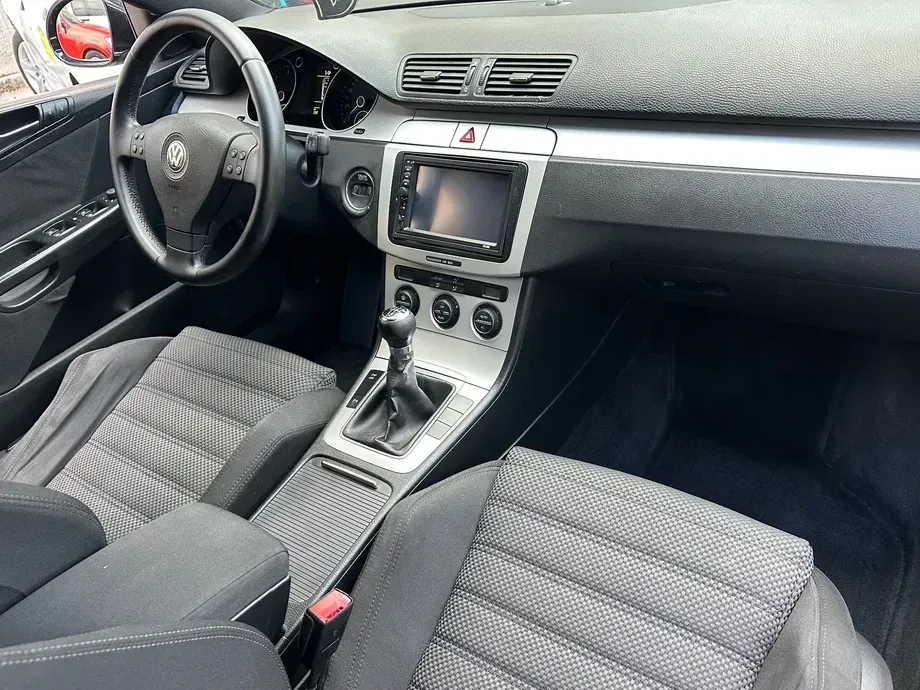 Volkswagen Passat B6 2.0 TDI DPF Sportline Blue Motion Technology — imagine 10