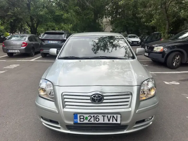 Toyota Avensis II 1.8 Comfort