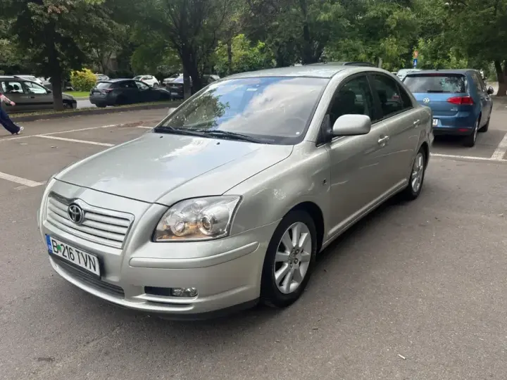 Toyota Avensis II 1.8 Comfort